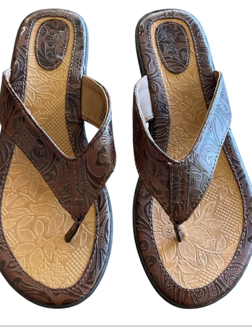 B.o.c. By born embossed faux leather brown sandals women’s size 10
